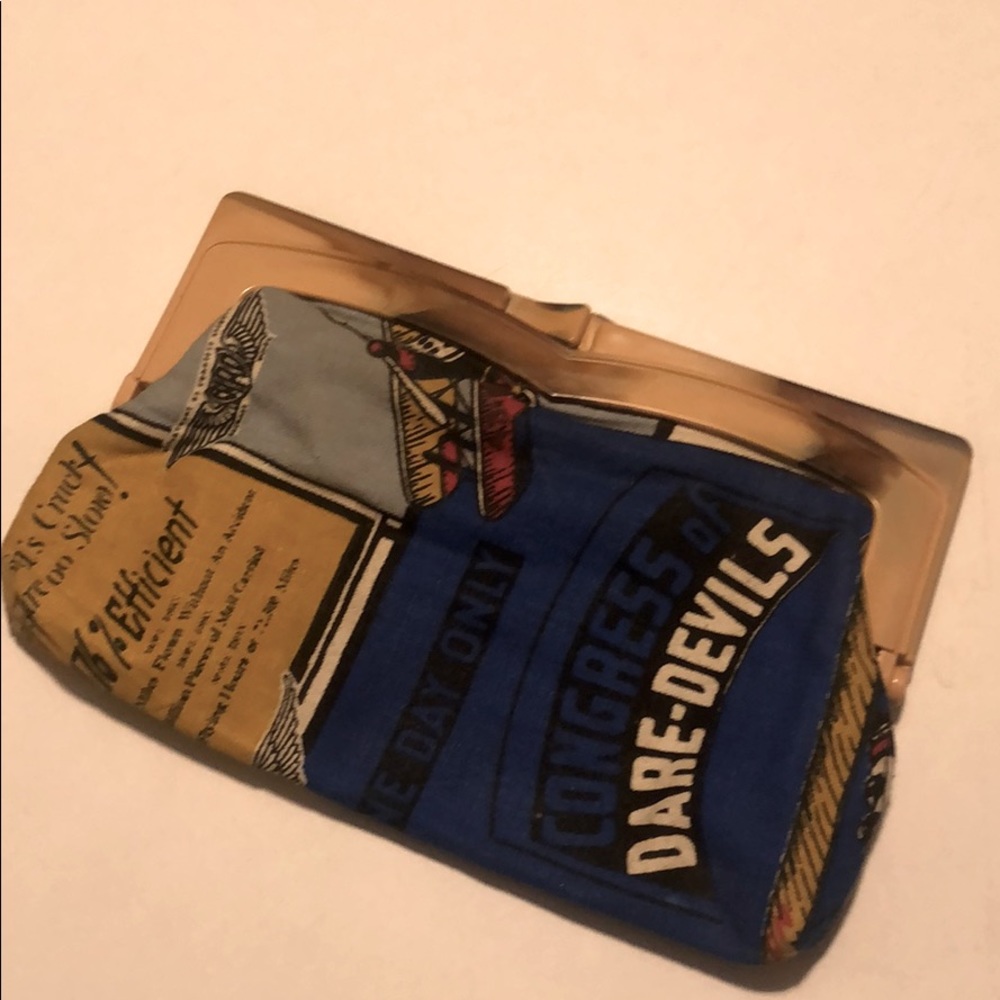 Vintage comic book clutch